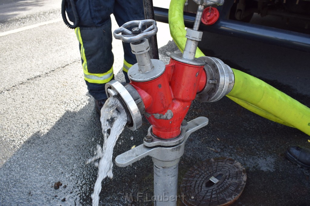 Bodenfeuer Koeln Kalk Dillenburgerstr Parkhaus P80.JPG